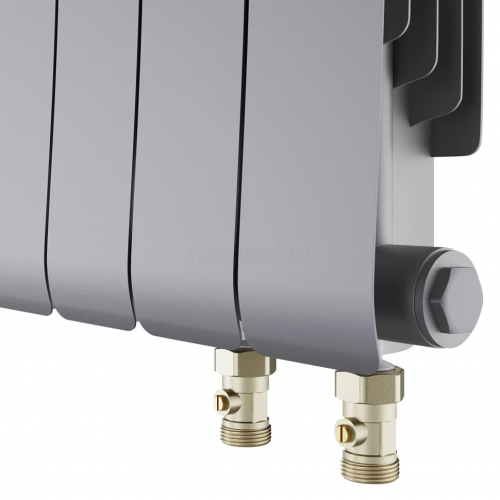 Радиатор биметаллический Royal Thermo Infinity 500 Silver Satin 4 секции, нижнее подключение VR80