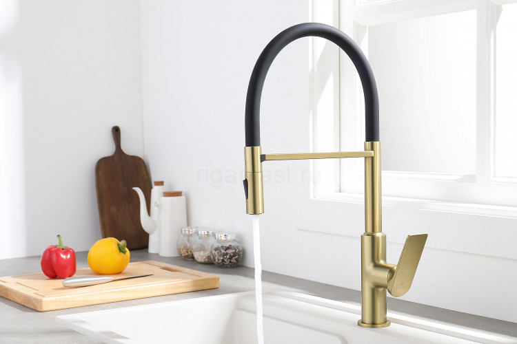 Смеситель для кухни GANZER GZ07126-S, с гибким изливом, матовое золото
