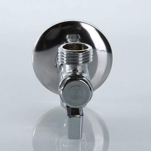 Бытовой шаровой кран угловой с фильтром 1/2" х 3/4" VT.282.N.0405