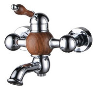 Смеситель для ванны Wood KAISER 61022