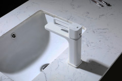 Смеситель для раковины GANZER GZ12111-F, белый