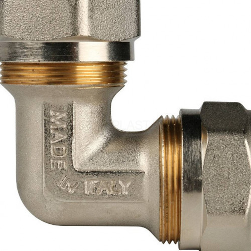 Угольник 90° 26х26 для металлопластиковых труб, винтовой STOUT SFS-0003-002626