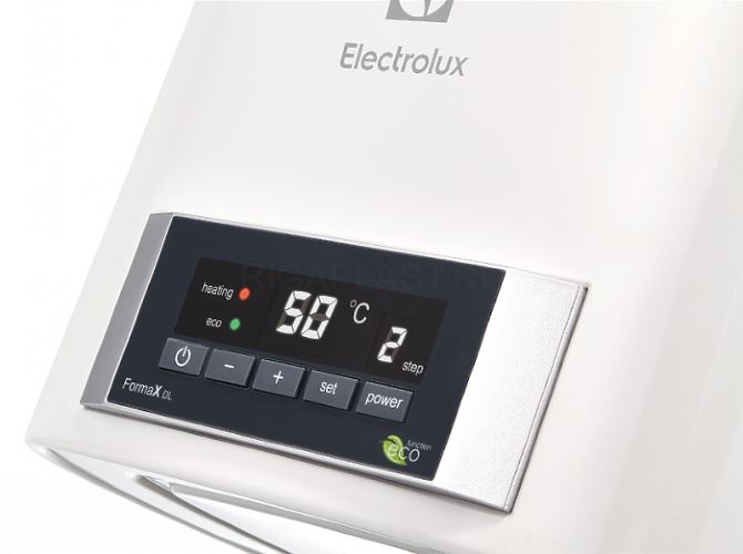 Водонагреватель электрический накопительный Electrolux EWH 30 Formax DL