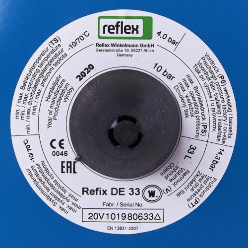 Бак расширительный для водоснабжения DE 33 на ножках Reflex