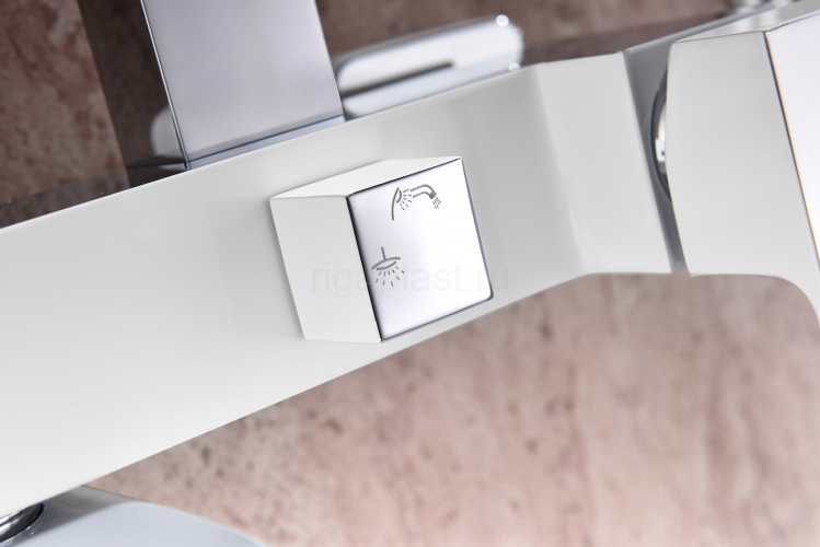 Душевая система GANZER GZ44161-F, с тропическим душем, белый